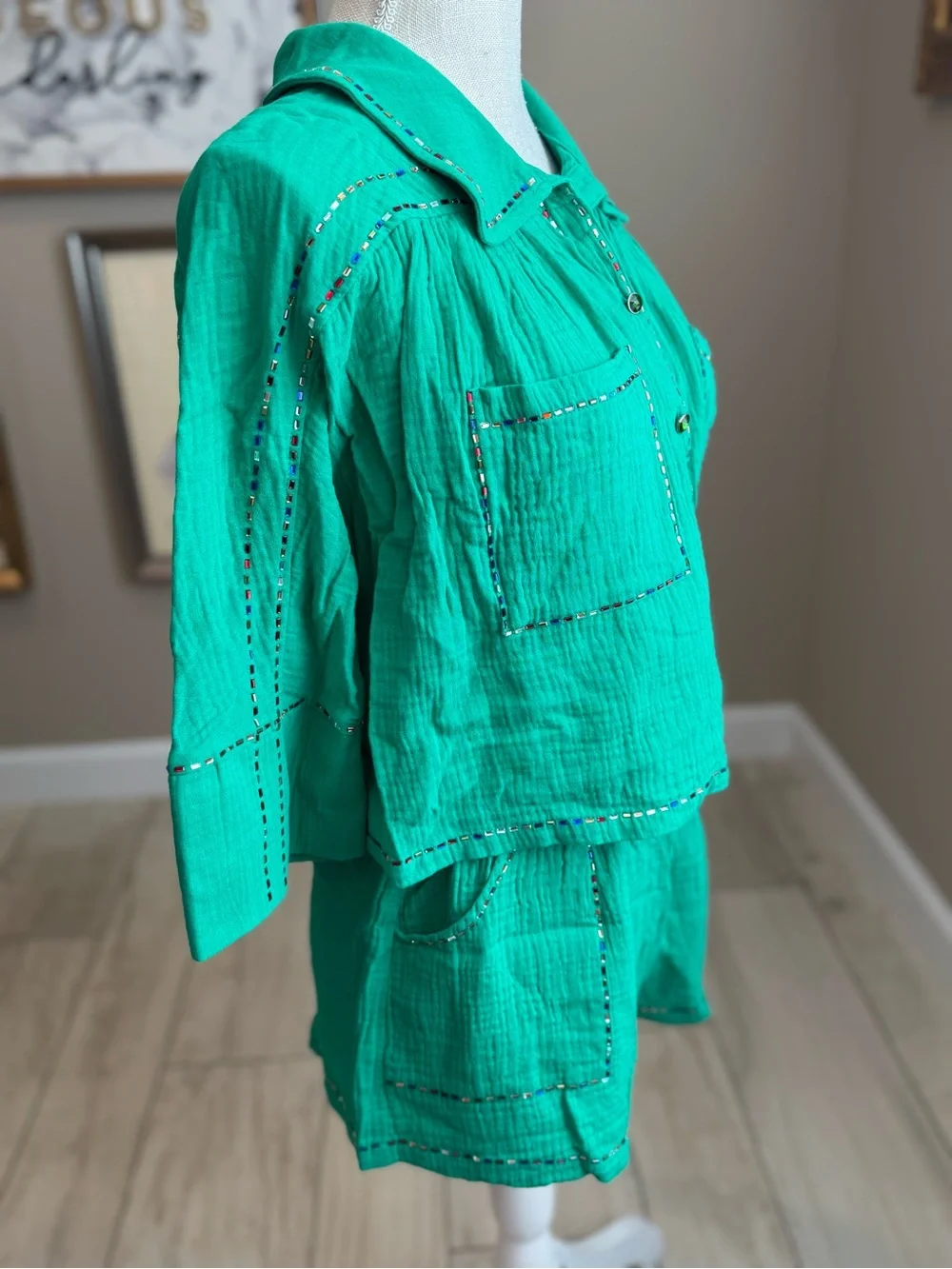 Like New! QUEEN OF SPARKLES Green Gauze Rhinestone Trim Button-Down Short Set